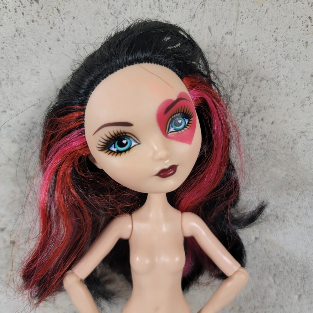 Mattel Ever After High Lizzie Hearts Fashion Doll nude - Picture 6 of 9
